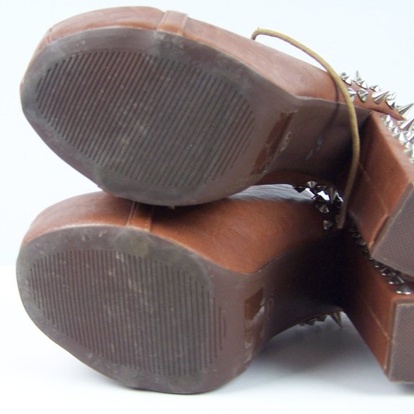 Vintage Brand Sexy Studded Spiked Brown Heels Sz 8 - Picture 5 of 5